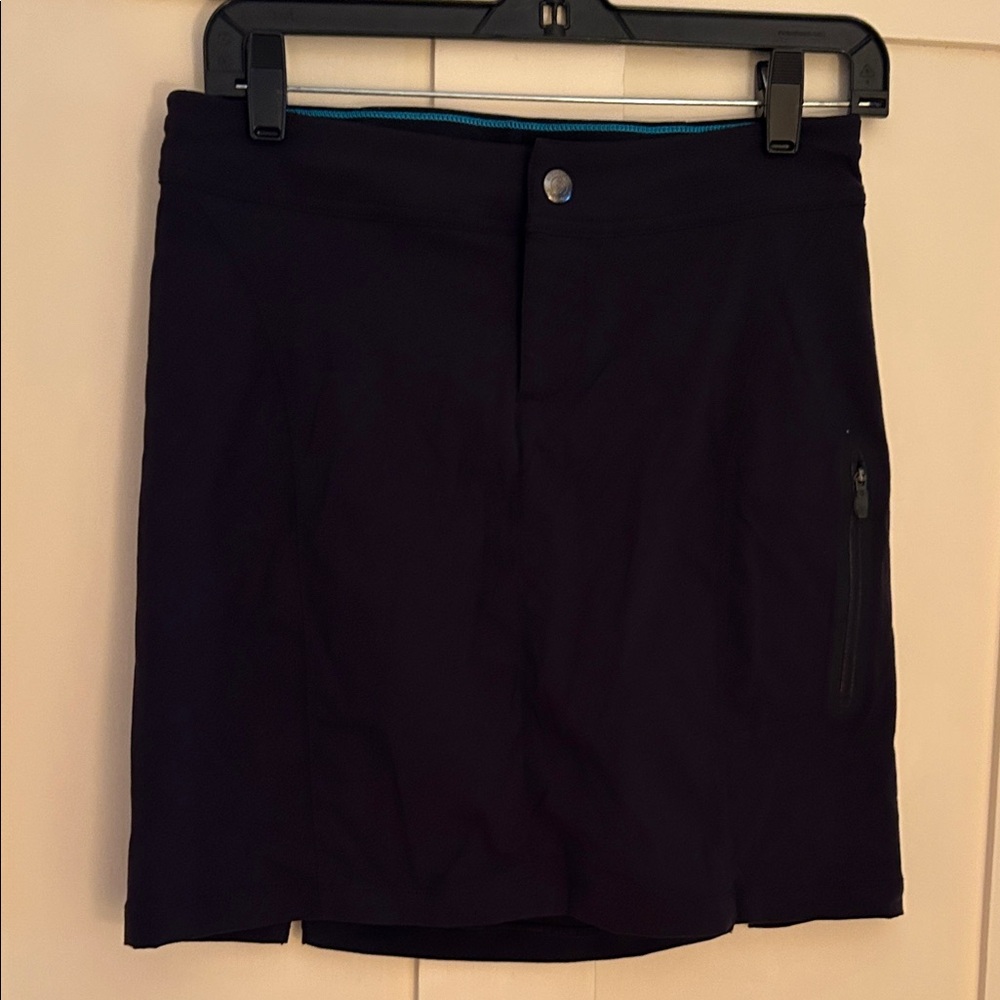 Columbia Black Women's Active Skort with Zip Pocket